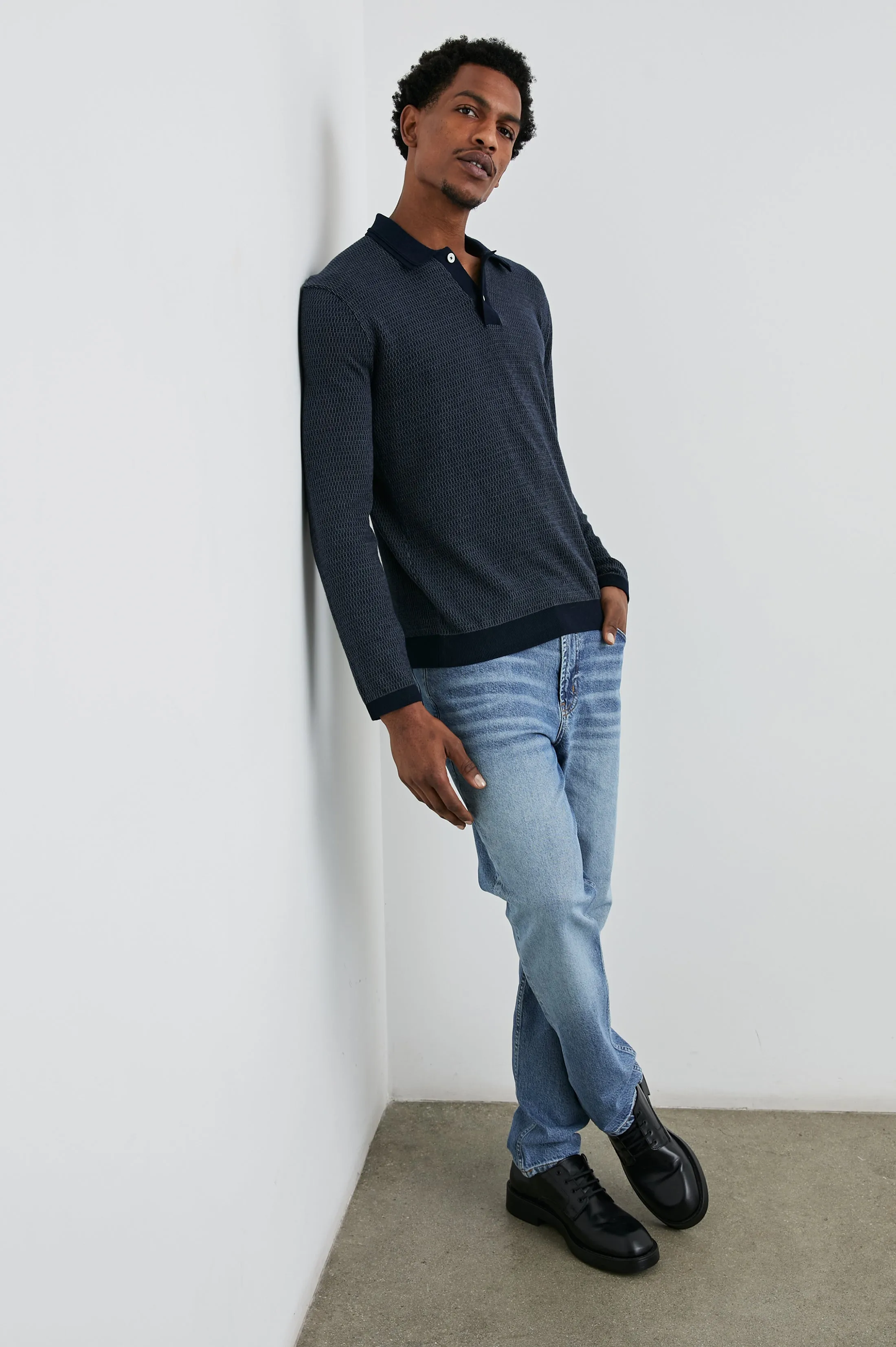 GREENWICH SWEATER - NAVY BROQUADE