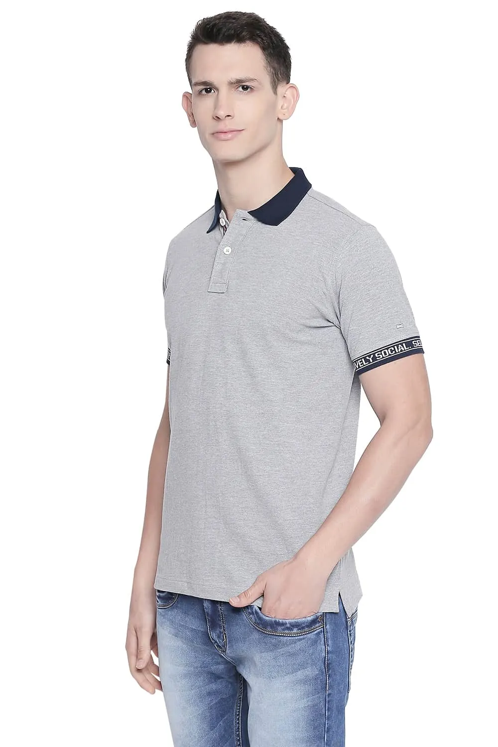 Muscle Fit T Shirt